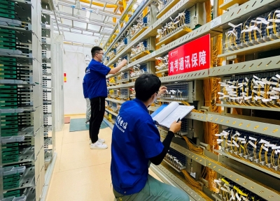 用心护航  筑梦高考