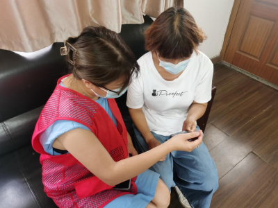 香都社区：智慧助老 让老人与“数字化”链接