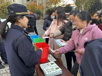 垃圾分类引领低碳生活新时尚