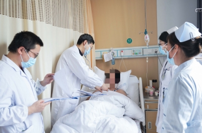 鬼门关前的生死“拉锯战”