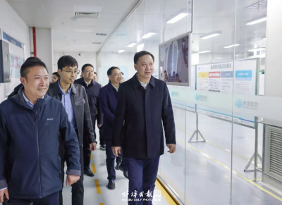 黄晓武到市经开区调研企业春节后生产及园区建设等工作