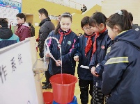 青少年科技创新大赛开幕