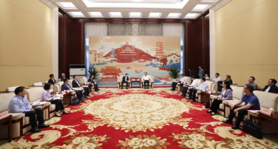 黄晓武马军与工商银行安徽省分行党委书记、行长梅霜举行工作座谈