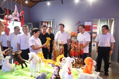 安徽省人大工作研究会考察组来蚌调研