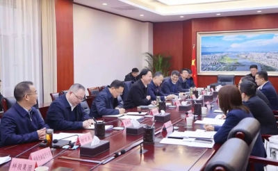 黄晓武马军与光大银行合肥分行党委书记、行长王泉一行举行工作座谈