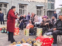 爱心温暖重阳节